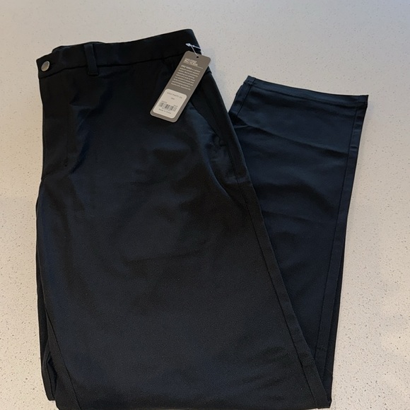 All-Day Comfy Classic-Fit Golf Pants 32'' - Picture 5 of 5